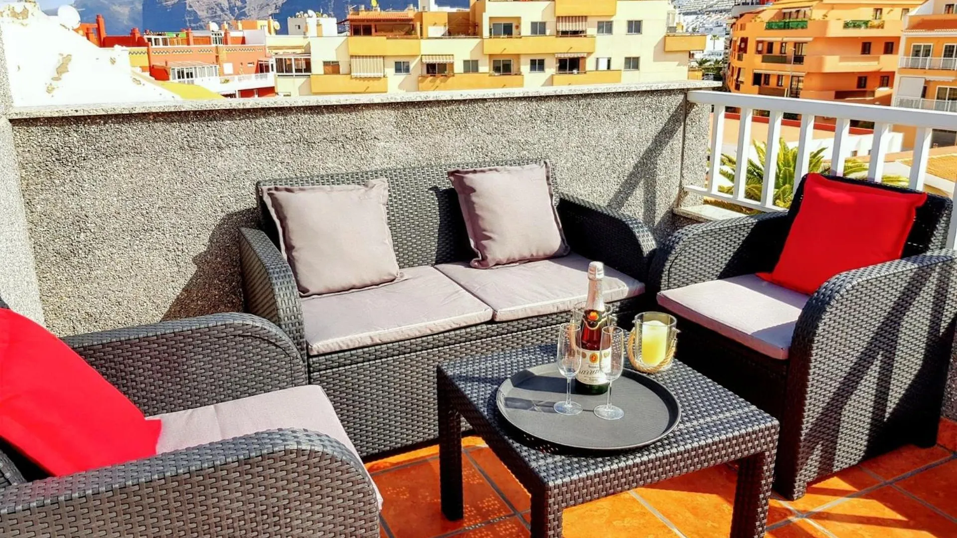 Modern Apartment In Puerto De Santiago - 65 Sqm - Mountain View Espanha